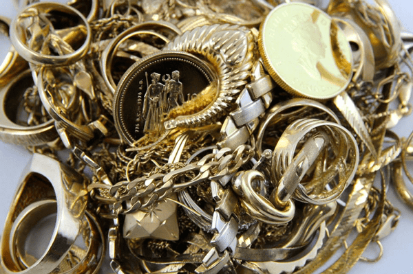Visit Muzeum If You’re Looking to Sell Your Gold and Silver - Muzeum ...