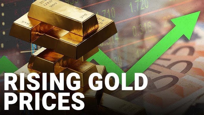 Should I Sell My Gold Now? Record High Prices Explained (2025) - Muzeum Gold and Silver