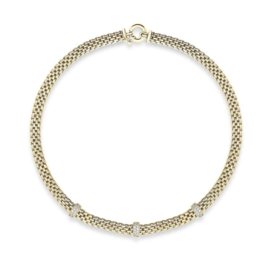 Flexible intertwined link necklace with 3 bar pave
